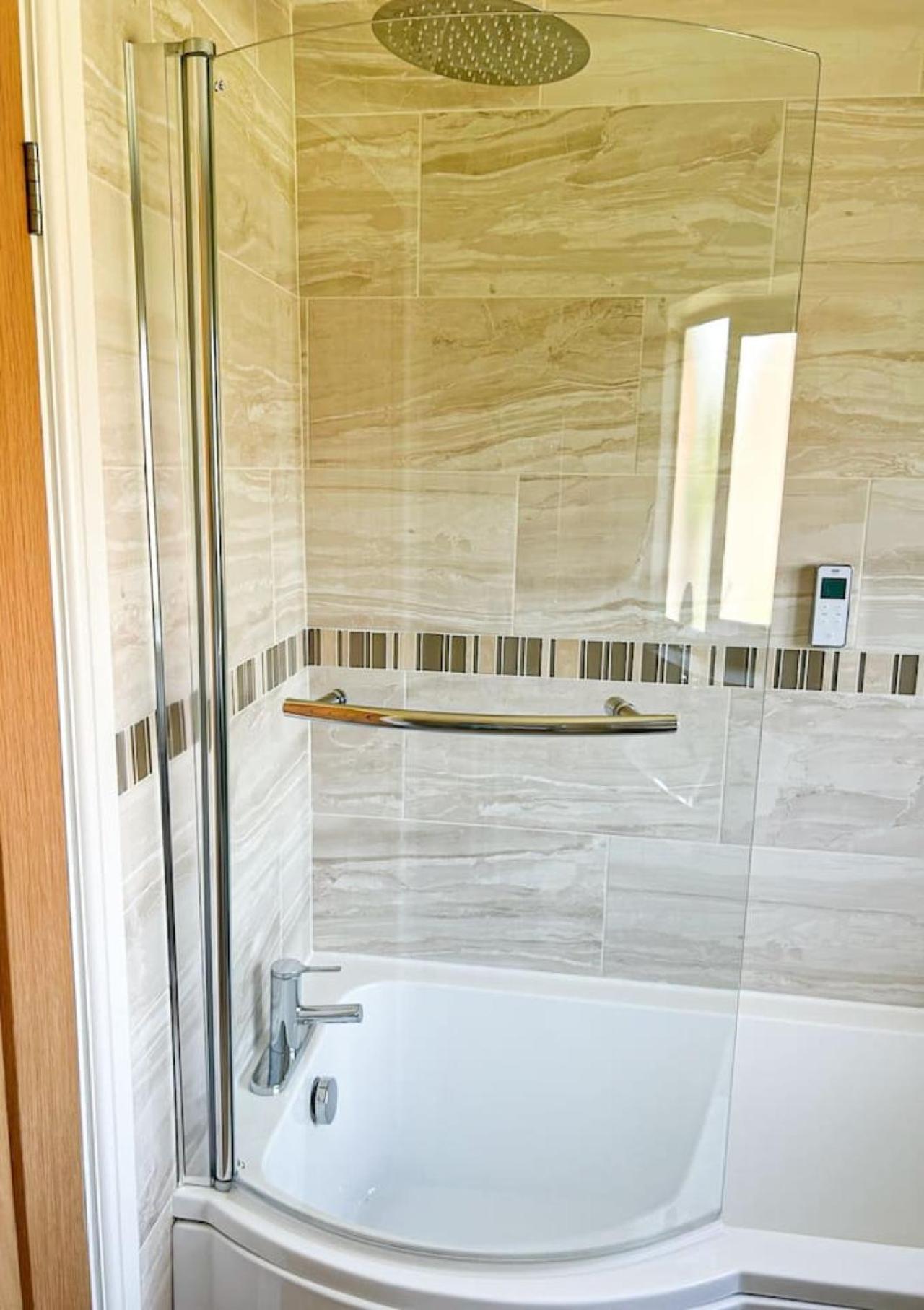 Luxe 5 Bed House In Guildford. Morden Amenities Villa Normandy Buitenkant foto